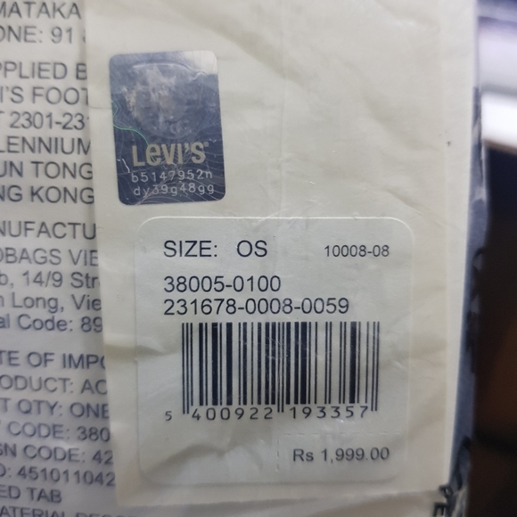 Levis Original Sling Bag or Waist Bag for men - Picture 5 of 6